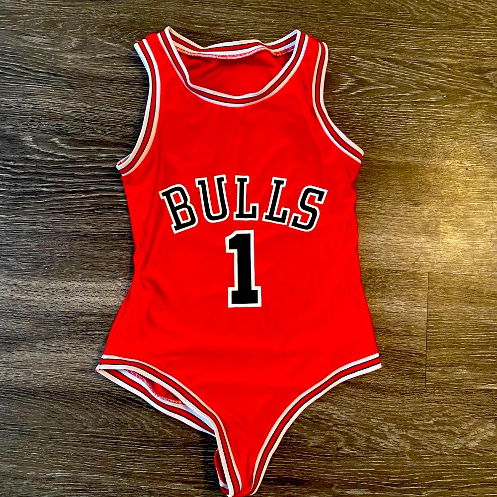 Bulls one piece